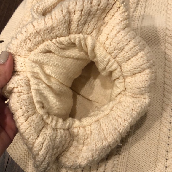 Cynthia Steffe cream knitted cropped sweater - Picture 8 of 8